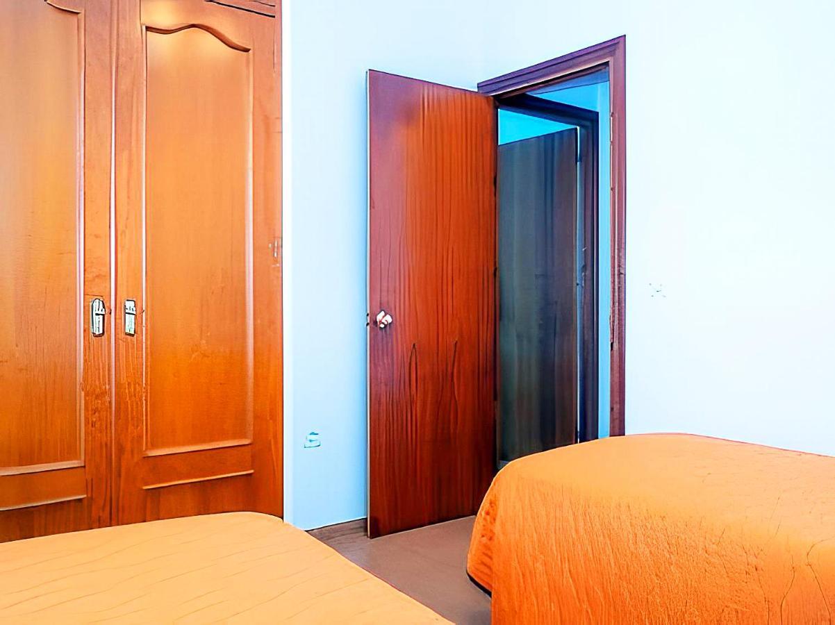Apartamentos Garaje & Aire & Wifi & Solo Familias Y Parejas Conil De La Frontera Dış mekan fotoğraf