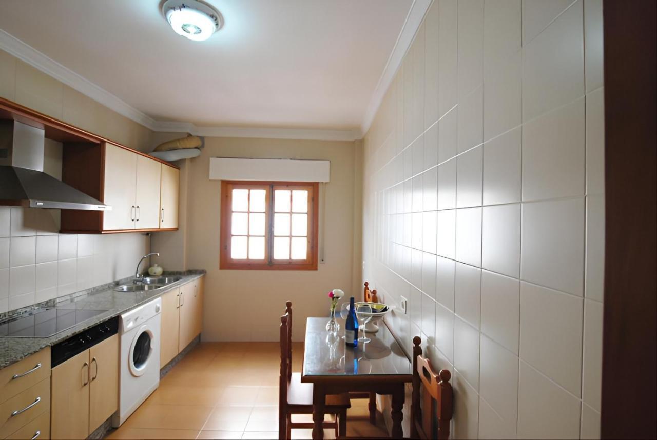 Apartamentos Garaje & Aire & Wifi & Solo Familias Y Parejas Conil De La Frontera Dış mekan fotoğraf