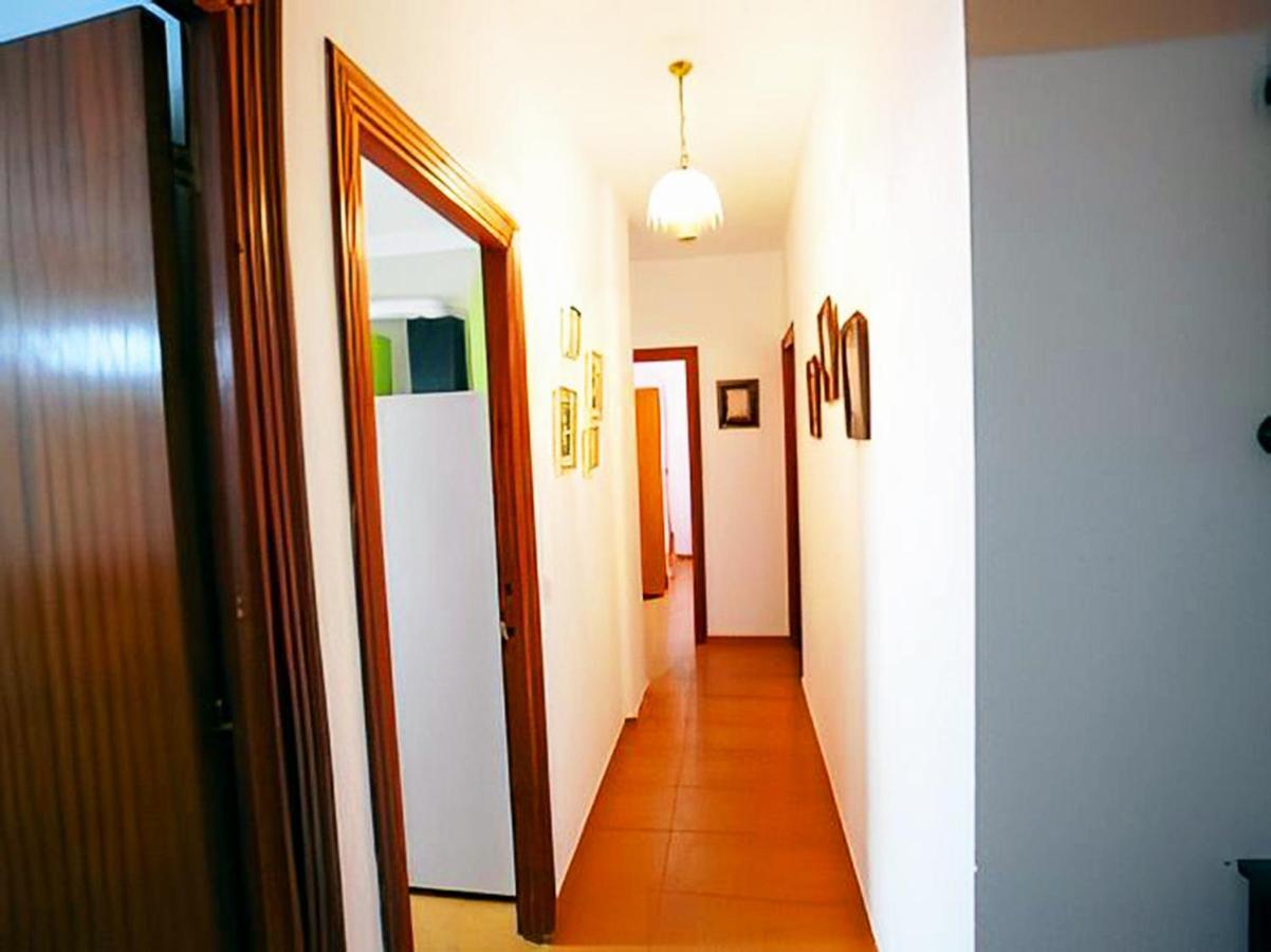 Apartamentos Garaje & Aire & Wifi & Solo Familias Y Parejas Conil De La Frontera Dış mekan fotoğraf